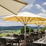 Hotel Hofgut Hohenkarpfen 3*