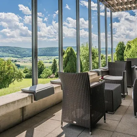 Hofgut Hohenkarpfen 3*