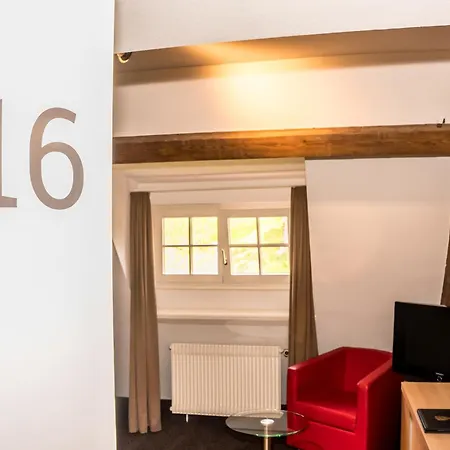 Hofgut Hohenkarpfen 3* Hausen ob Verena